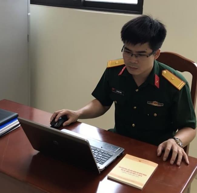 Tiến sĩ trẻ say mê sáng tạo