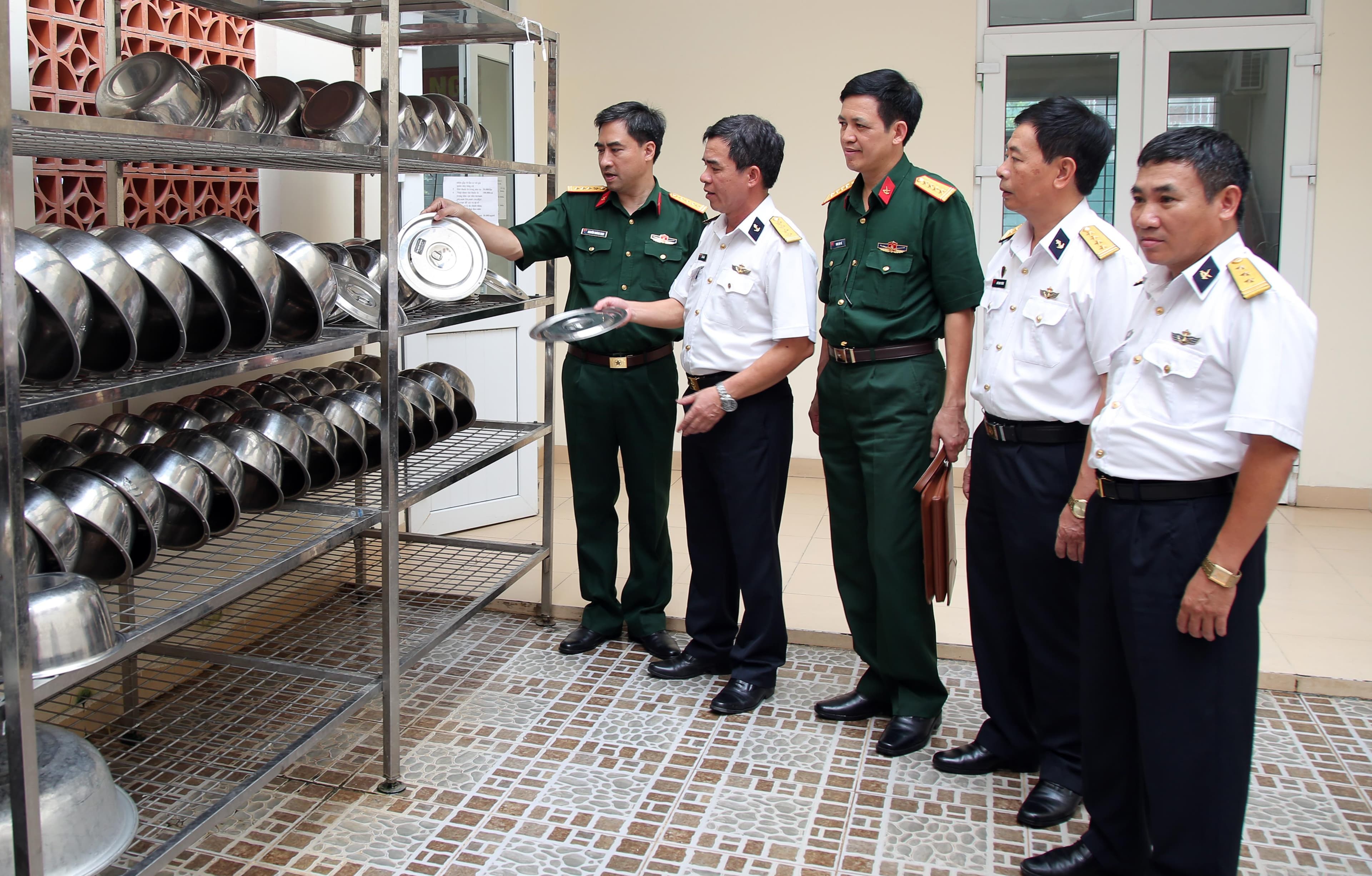 Hướng trọng tâm thi đua vào những nhiệm vụ then chốt