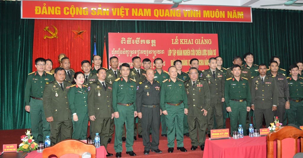 Tập huấn nghiên cứu chiến lược quân sự cho Quân đội Hoàng gia Campuchia