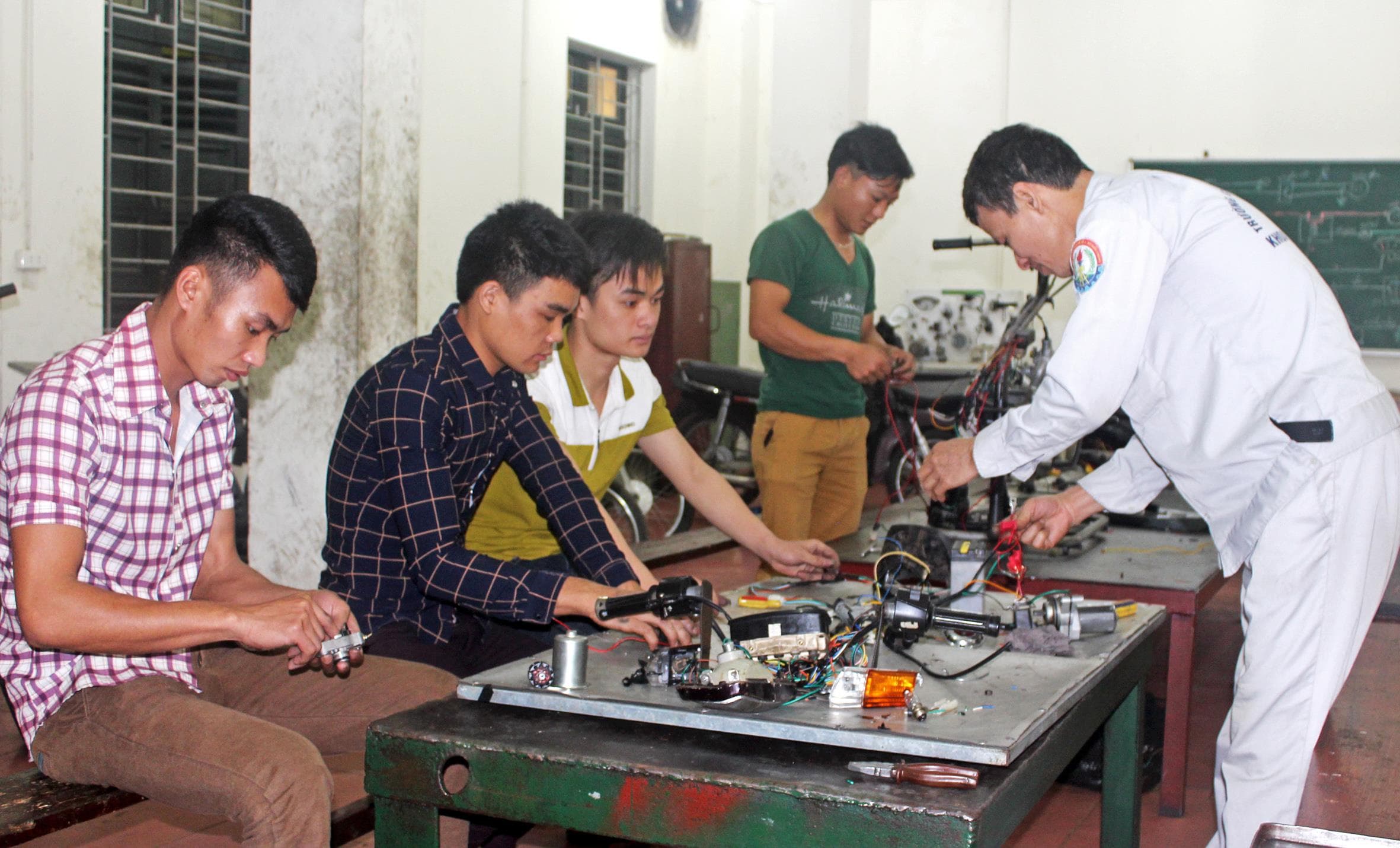"Thẻ học nghề" tạo cơ hội lập nghiệp cho bộ đội xuất ngũ