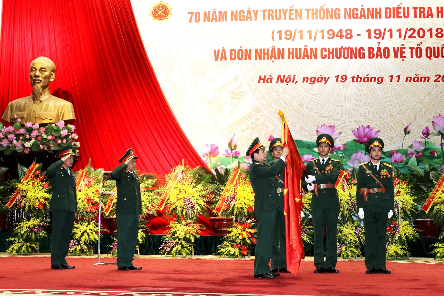 Ngành Điều tra hình sự Quân đội đón nhận Huân chương Bảo vệ Tổ quốc hạng Ba