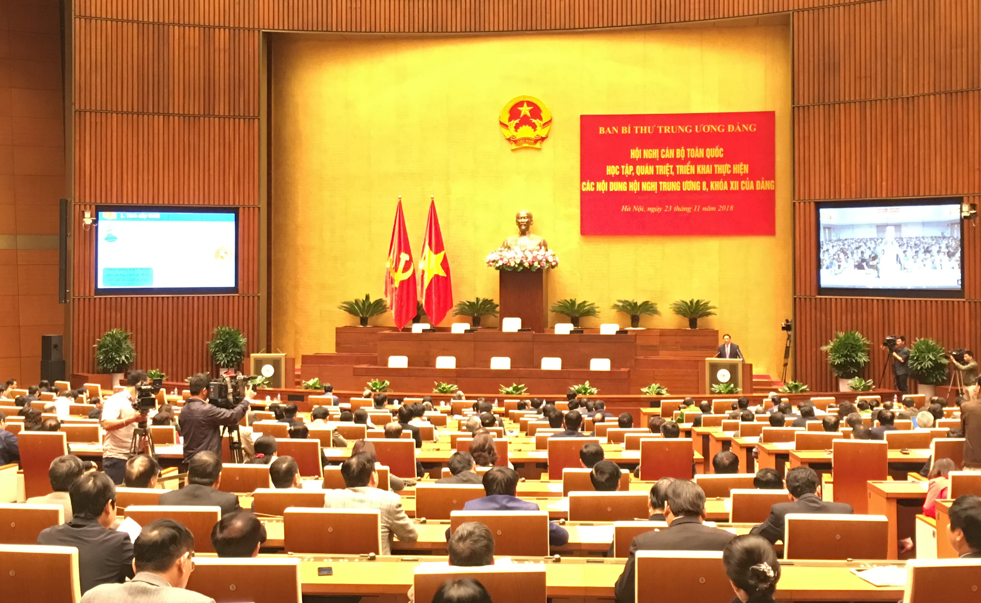 Hội nghị toàn quốc học tập, quán triệt, triển khai thực hiện các nội dung Hội nghị Trung ương 8, khóa XII của Đảng