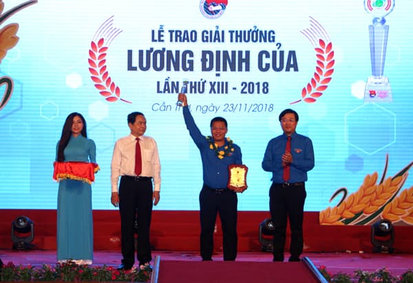 50 thanh niên xuất sắc nhận Giải thưởng Lương Định Của
