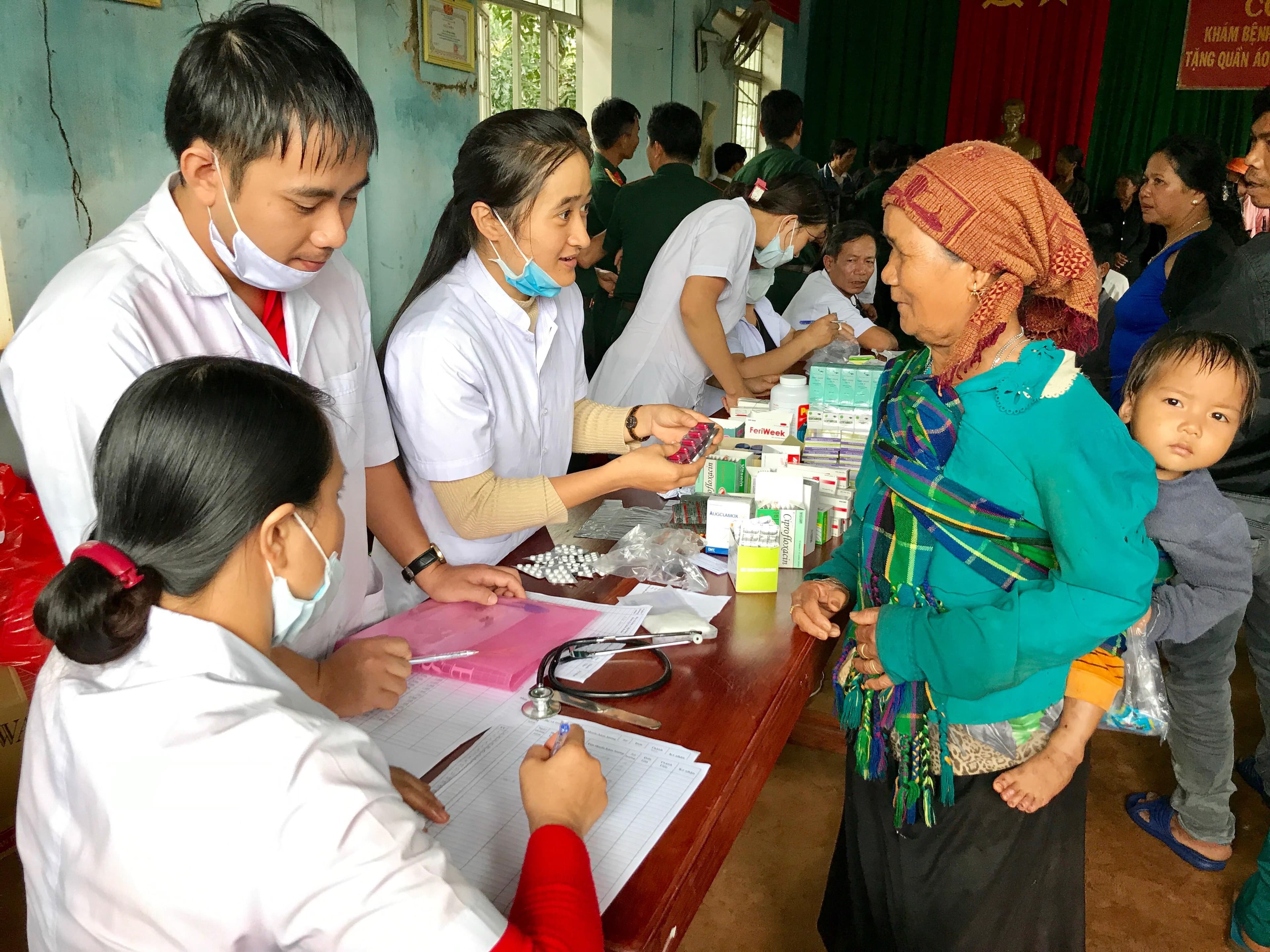 Nỗ lực của bệnh xá vùng biên