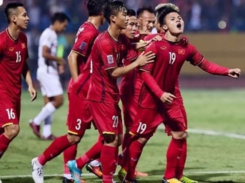 AFF Suzuki Cup 2018: Quang Hải, Văn Đức vượt trội trong các cuộc bình chọn chuyên môn