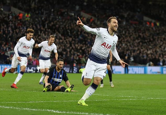 Liverpool có nguy cơ bị loại, Tottenham nuôi hy vọng