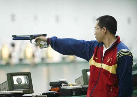 Hoàng Xuân Vinh và đồng đội tỏa sáng