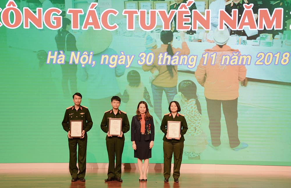 Bệnh viện Trung ương Quân đội 108 nhận chứng chỉ ISO 9001-2015, ISO 15189-2012