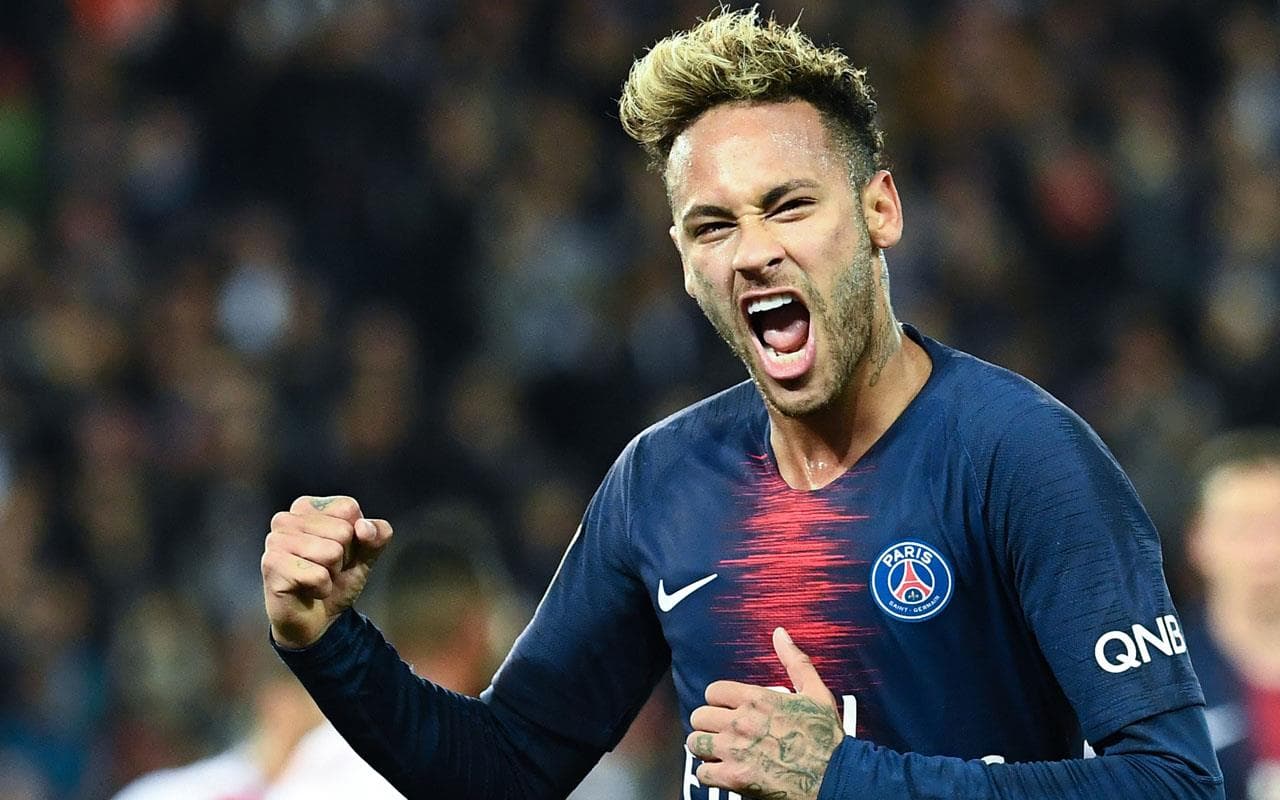 Neymar da thịt đắp bồi…