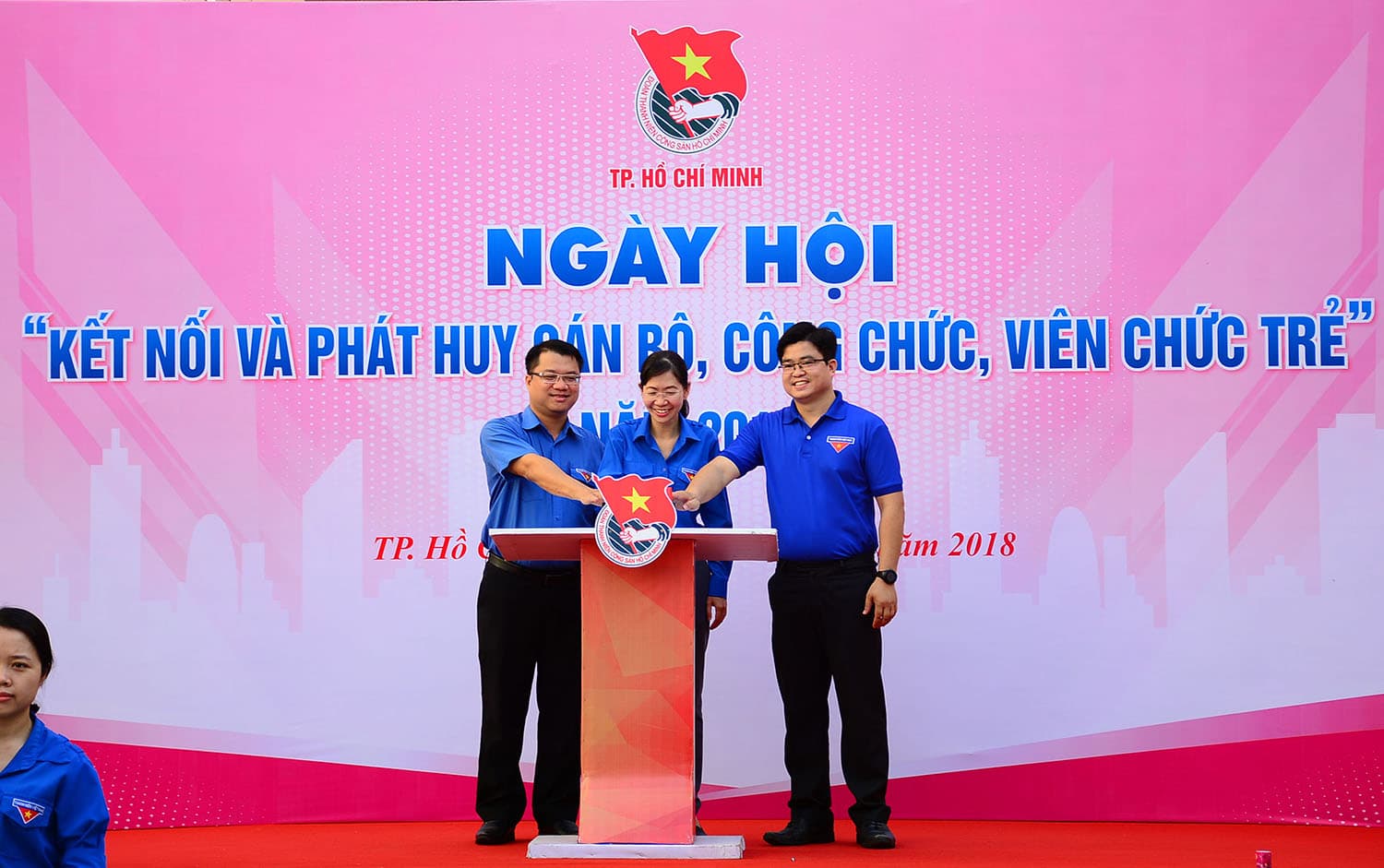 Cán bộ trẻ Thành phố Hồ Chí Minh vì cộng đồng