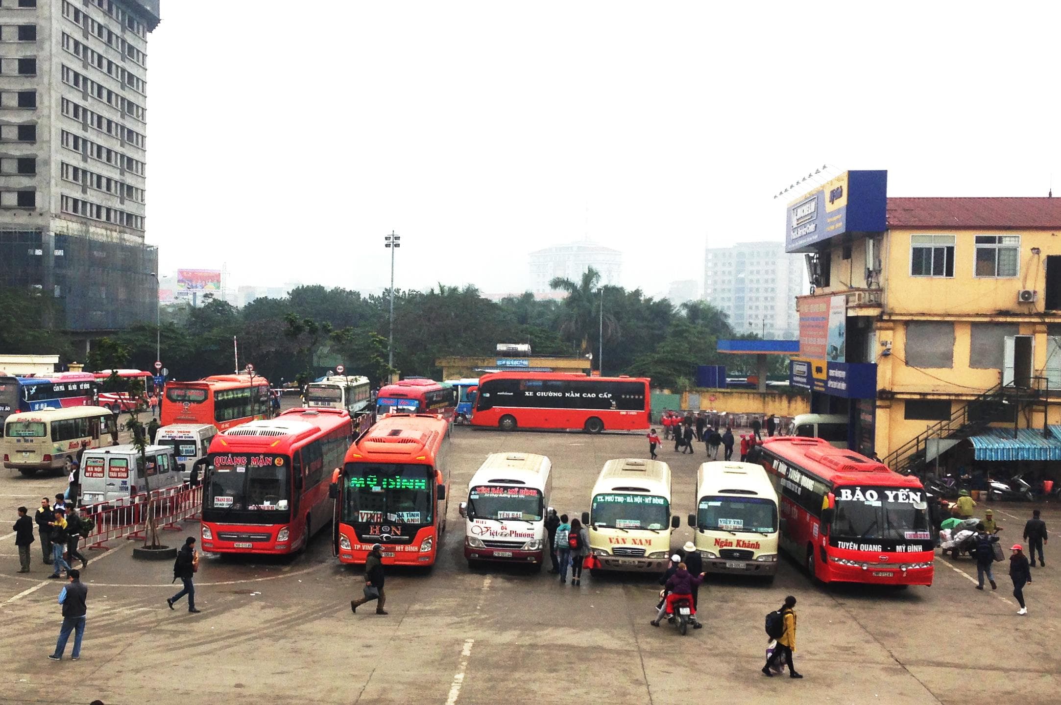 Cấp bách xây dựng bến, bãi đỗ xe trên địa bàn Thủ đô
