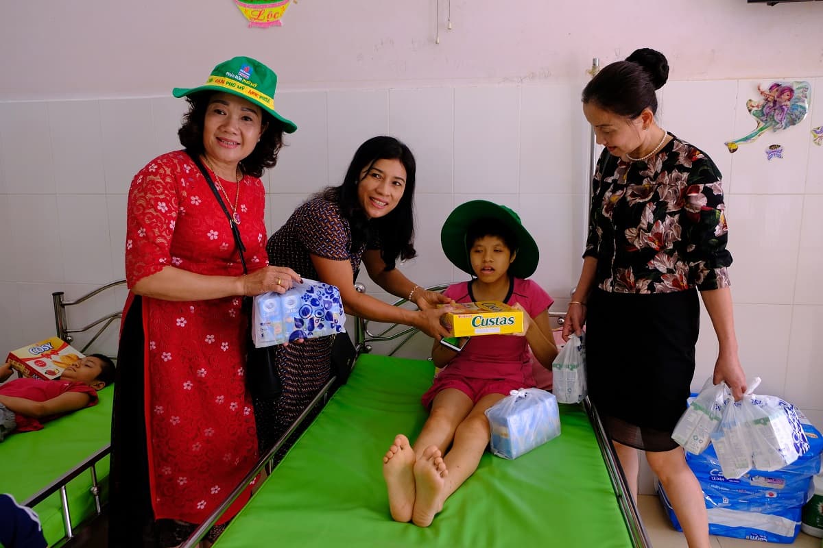 Cùng Phú Mỹ - Ấm áp tình thương