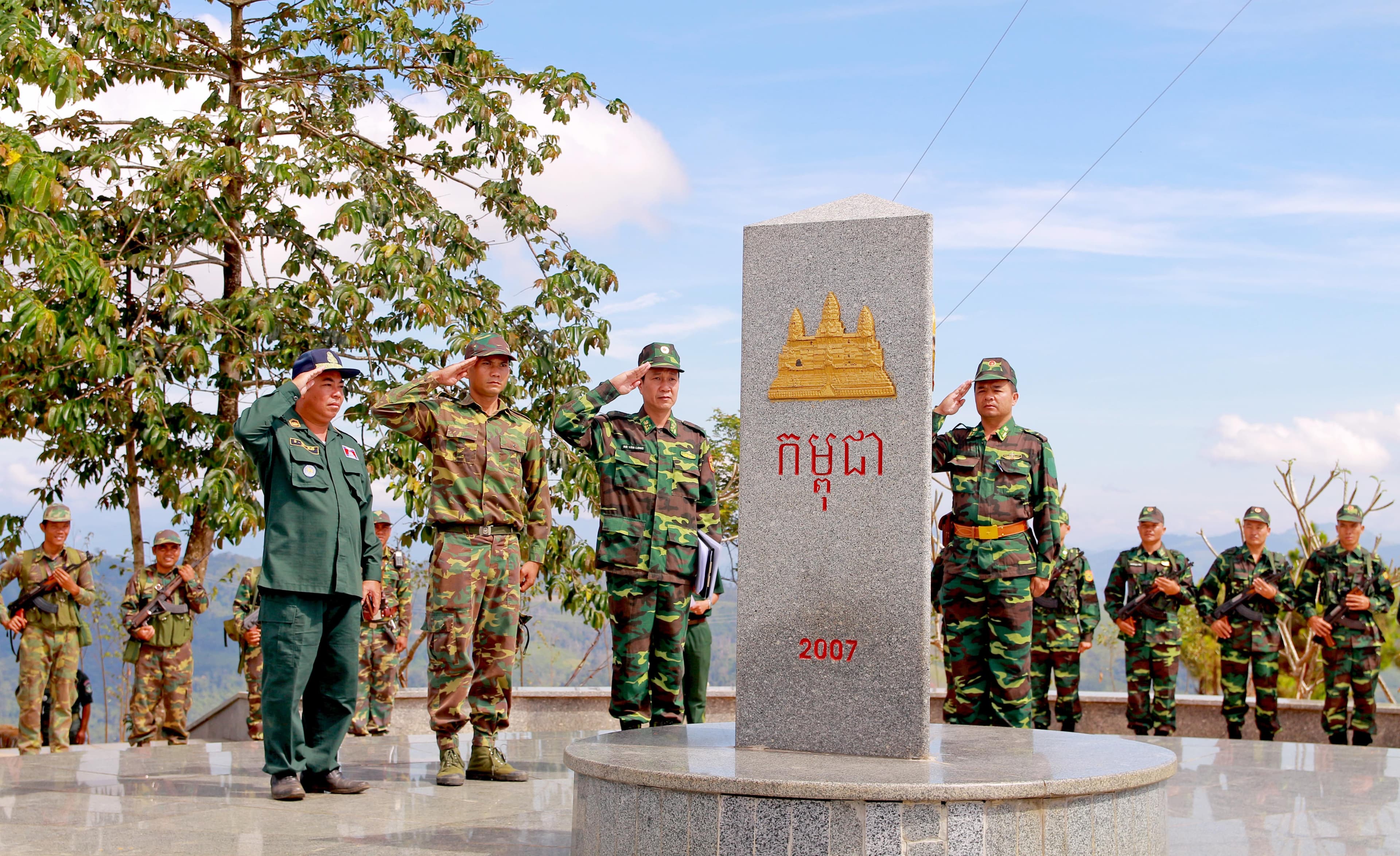 Ngã ba Đông Dương vun đắp tình hữu nghị