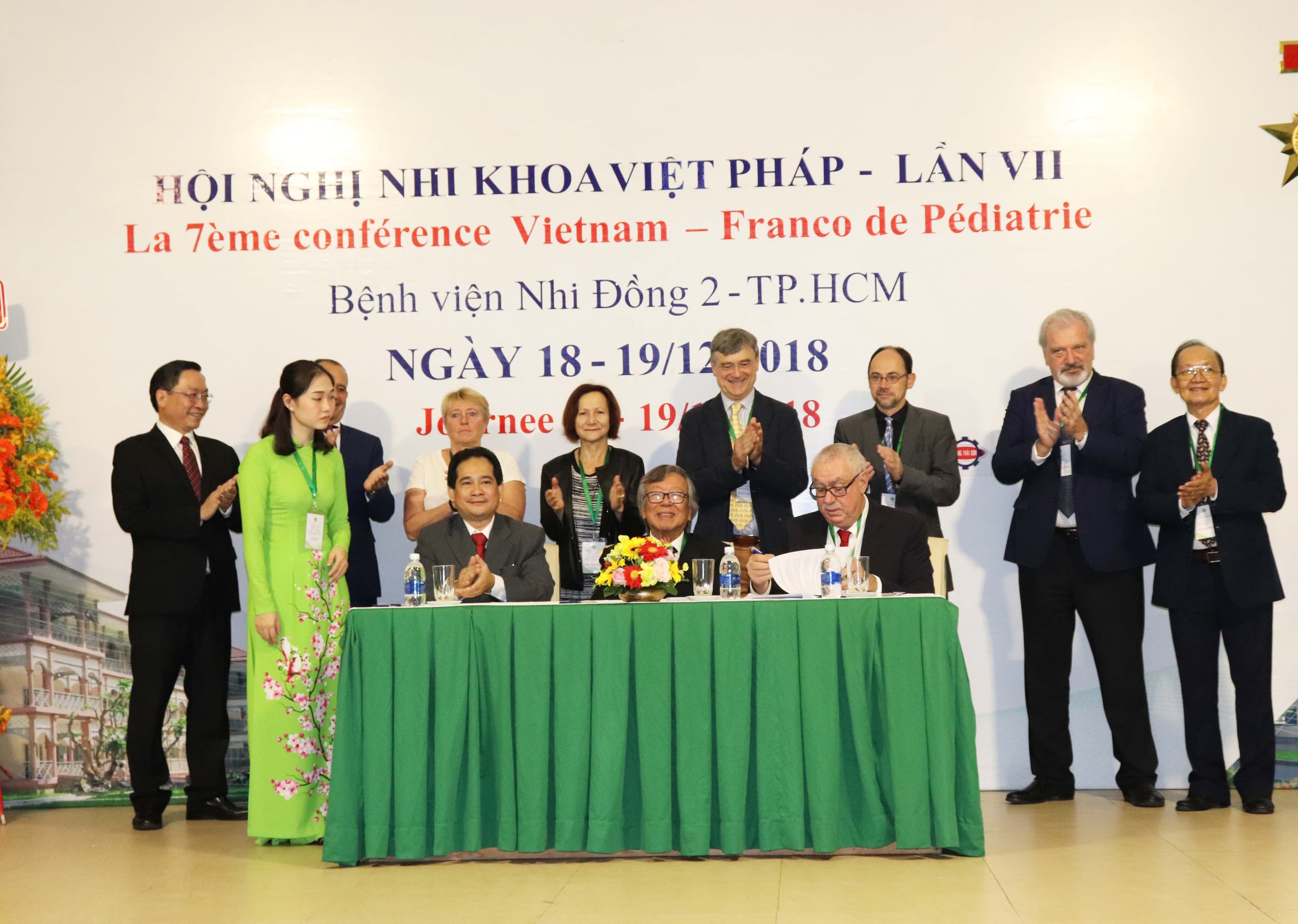 Việt Nam và Pháp đẩy mạnh hợp tác về nhi khoa