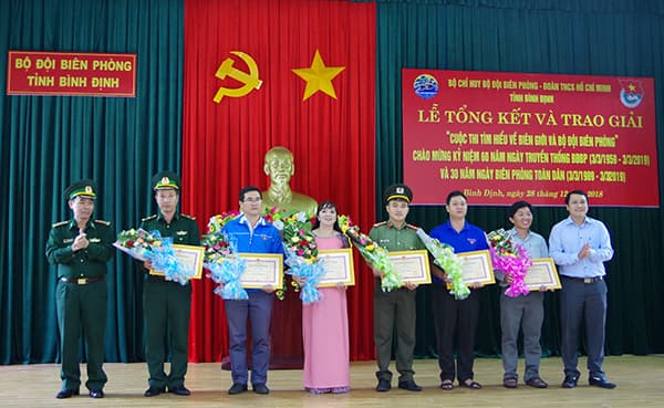 Trao 42 giải thưởng cho các bài dự cuộc thi tìm hiểu về biên giới và bộ đội Biên phòng