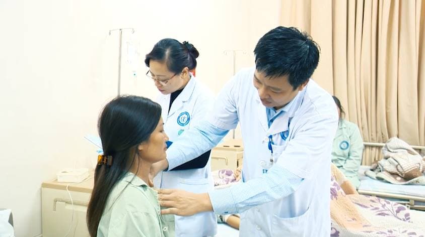 “Nội soi tuyến giáp một lỗ” được bình chọn là thành tựu KHCN xuất sắc nhất năm 2018