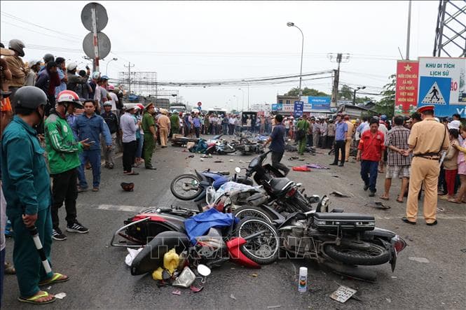 Vụ tai nạn đặc biệt nghiêm trọng tại Long An: Tài xế xe đầu kéo dương tính với heroin