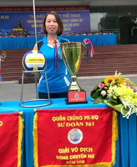 Làm giàu cho gia đình và giúp đỡ đồng đội