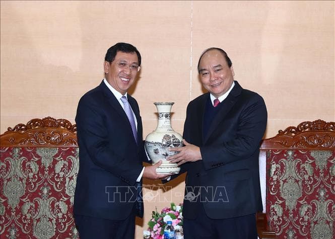 Việt Nam luôn sẵn sàng ủng hộ Lào trong mọi nỗ lực ổn định và phát triển kinh tế