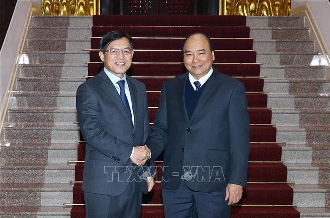 Thủ tướng Nguyễn Xuân Phúc tiếp Chủ tịch Tập đoàn Samsung