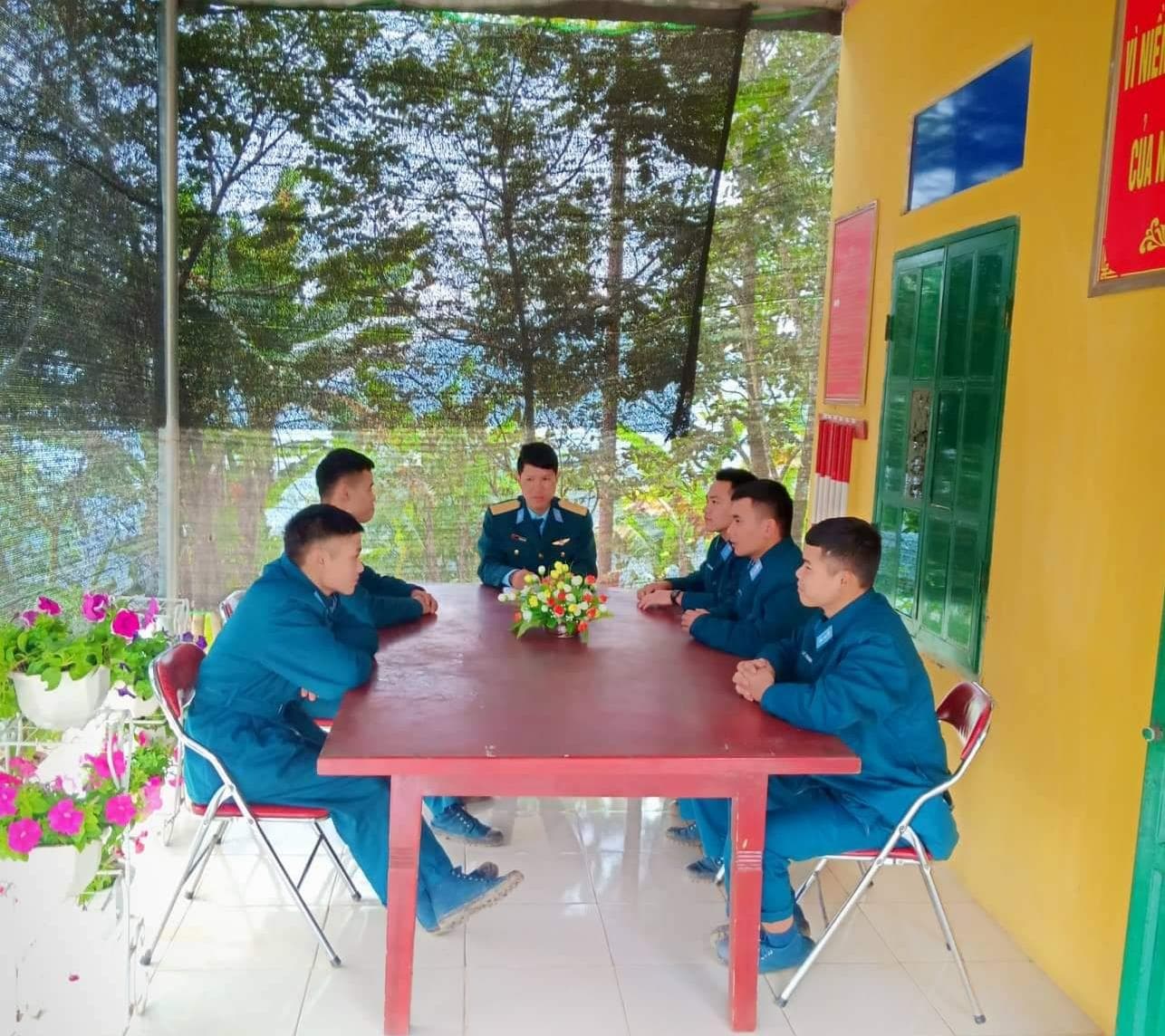 “Tư lệnh đồi”