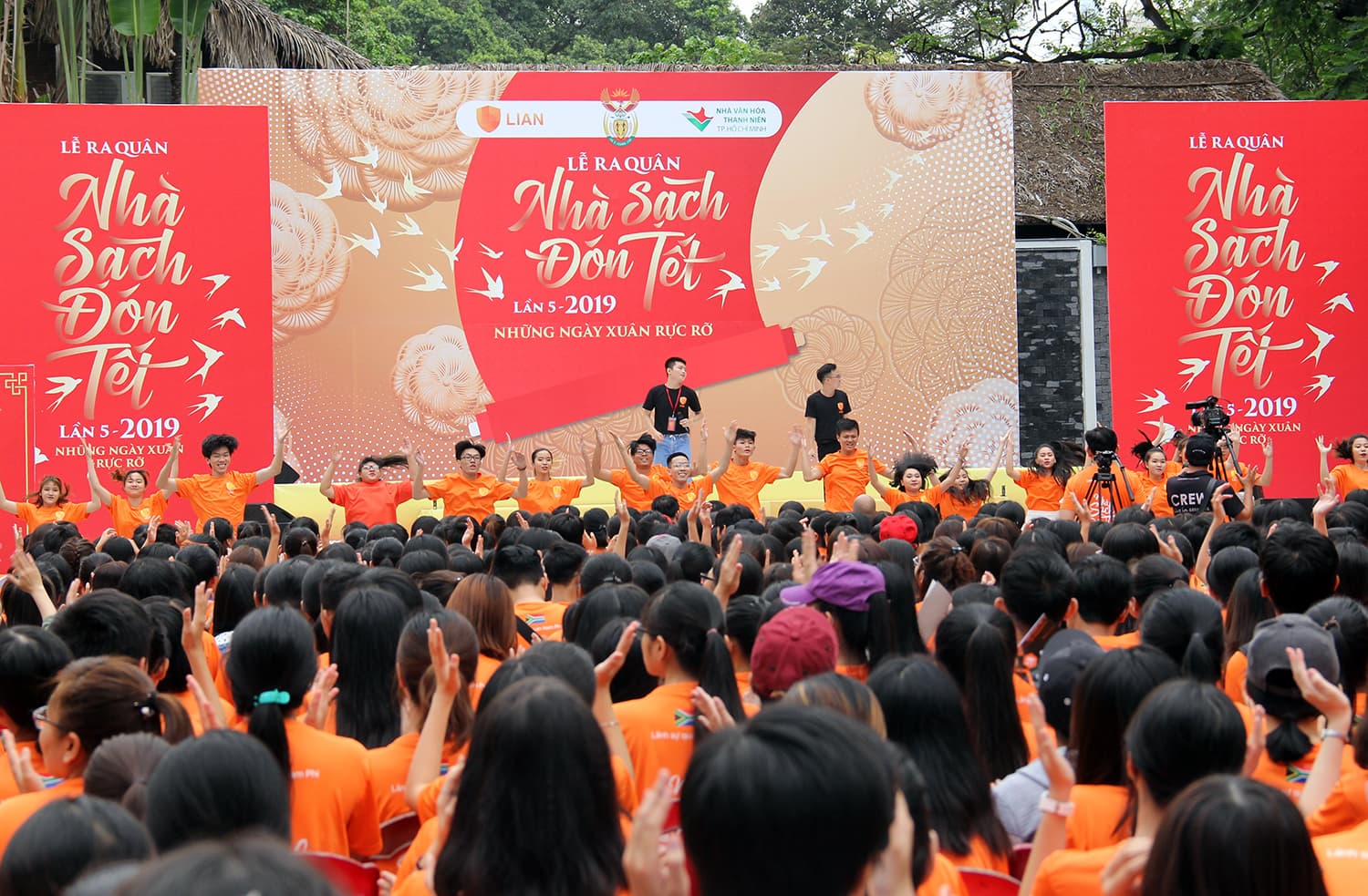 Hơn 4.000 tình nguyện viên ra quân chương trình Nhà sạch đón Tết năm 2019