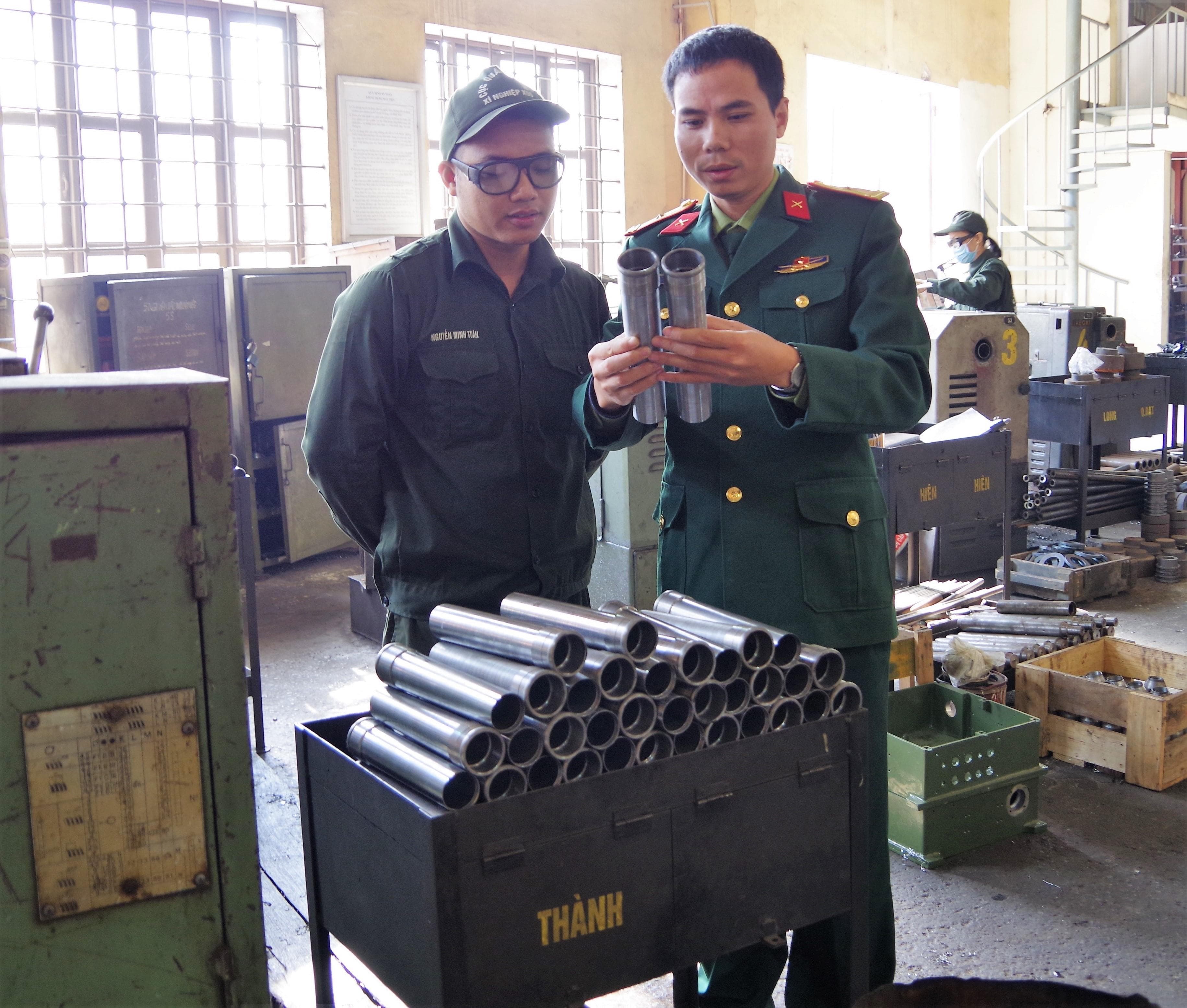 "Bàn tay vàng" ở Xí nghiệp X55