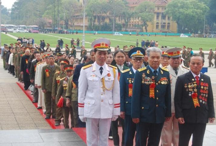 Người tâm huyết với giáo dục truyền thống lịch sử dân tộc