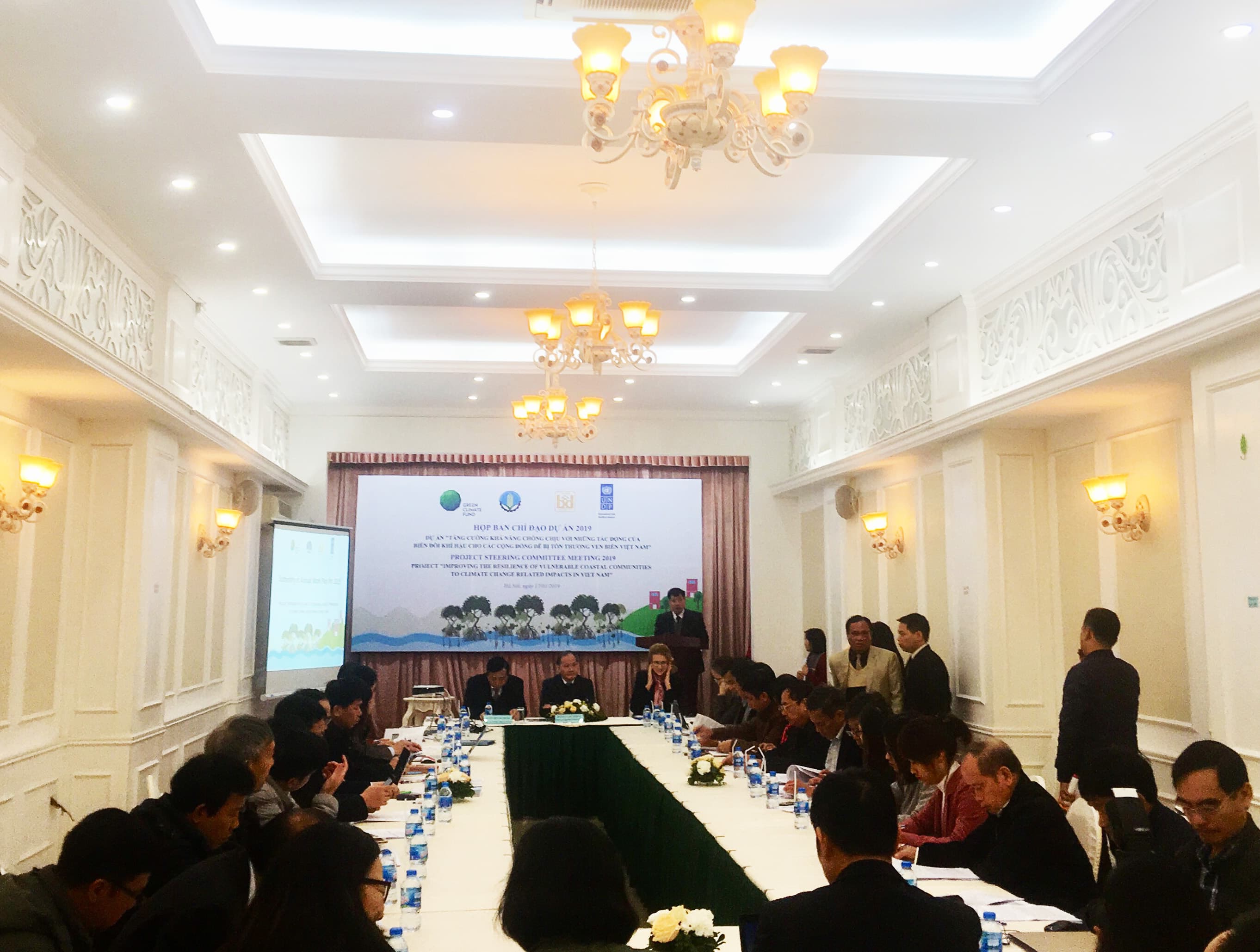 Xây dựng hơn 1.300 ngôi nhà an toàn trong năm 2019