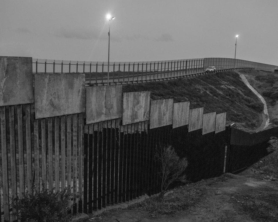 Biên giới Mỹ và Mexico: Từ vô hình đến hiện thực