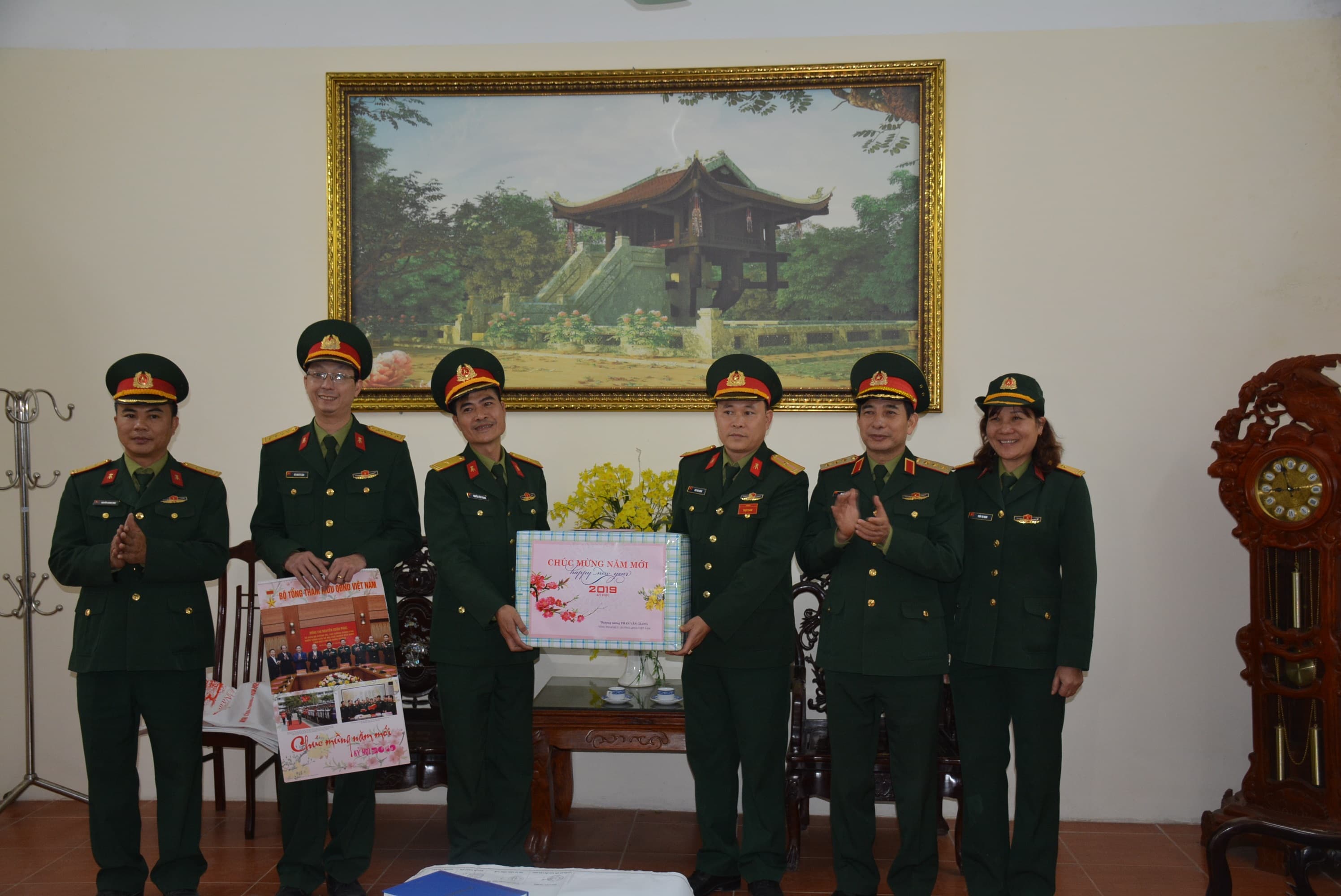Thượng tướng Phan Văn Giang thăm, kiểm tra, chúc Tết các đơn vị