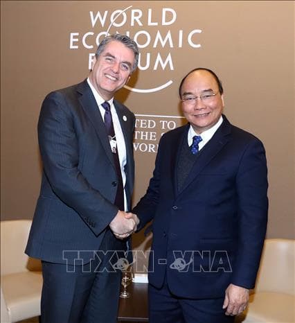 Thủ tướng Nguyễn Xuân Phúc tới Thụy Sĩ, bắt đầu các hoạt động tại WEF Davos 2019