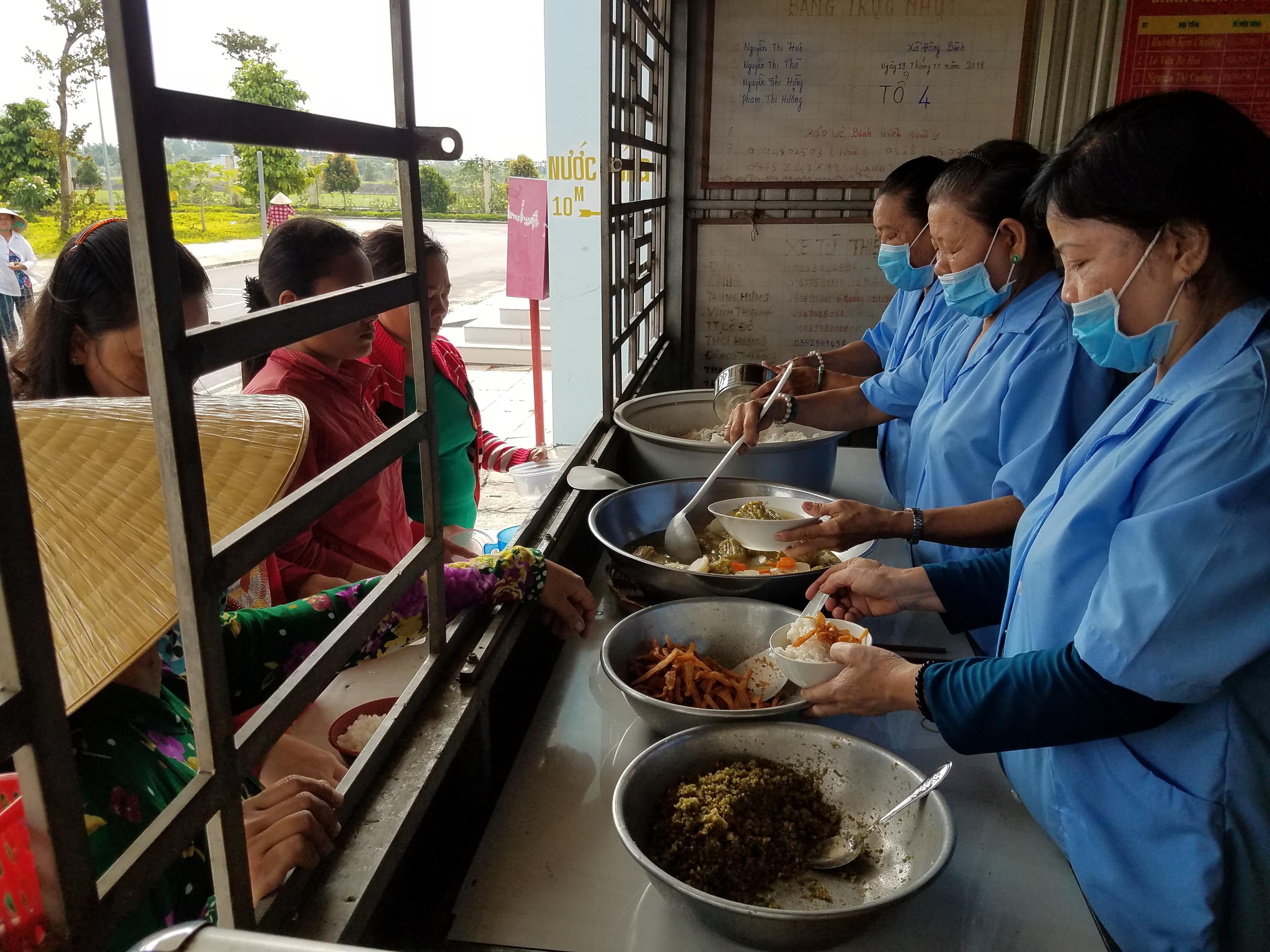 Ấm lòng bệnh nhân nghèo