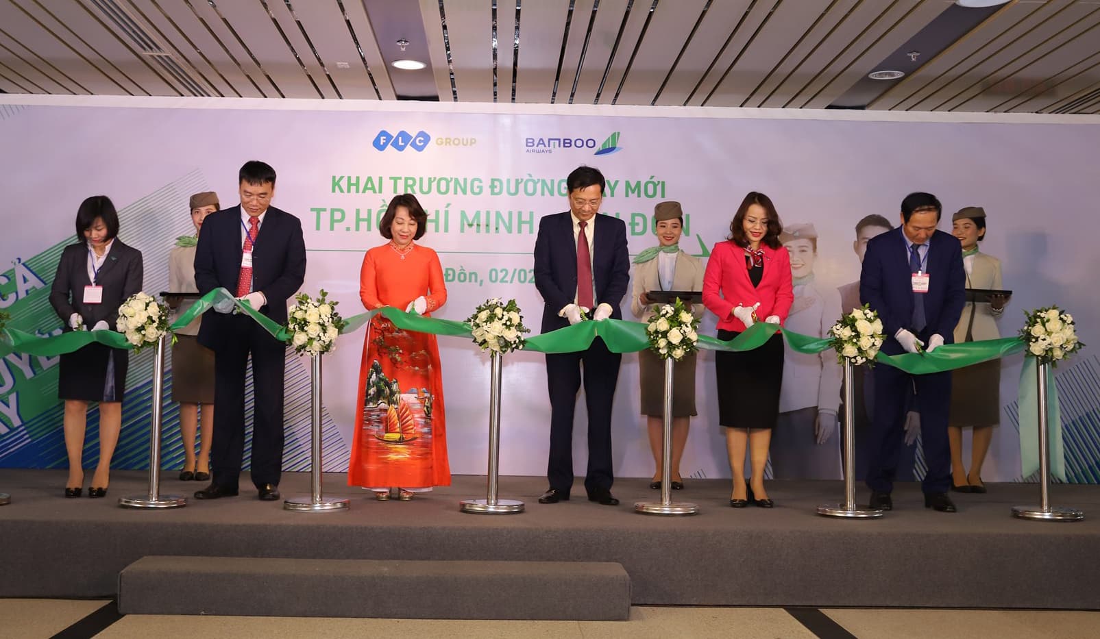 Bamboo Airways khai trương đường bay TP Hồ Chí Minh - Vân Đồn