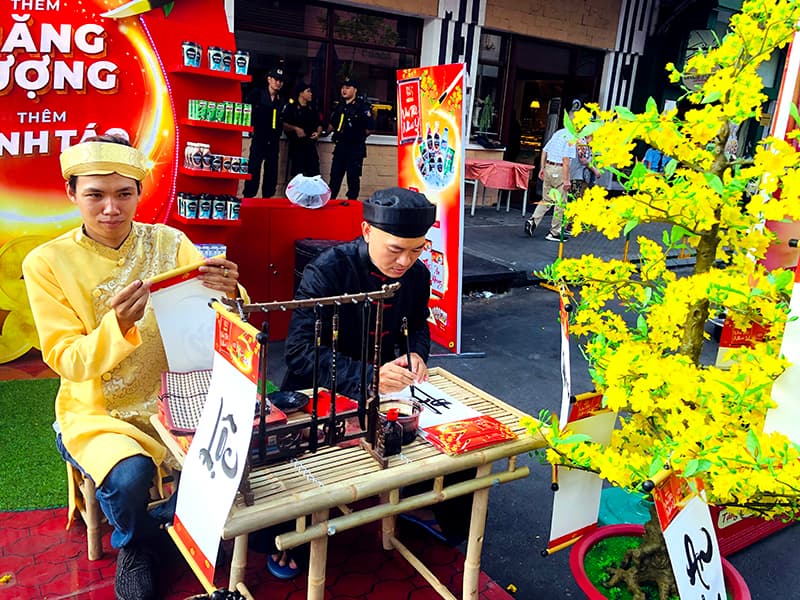 Mùa xuân trên thành phố Hồ Chí Minh