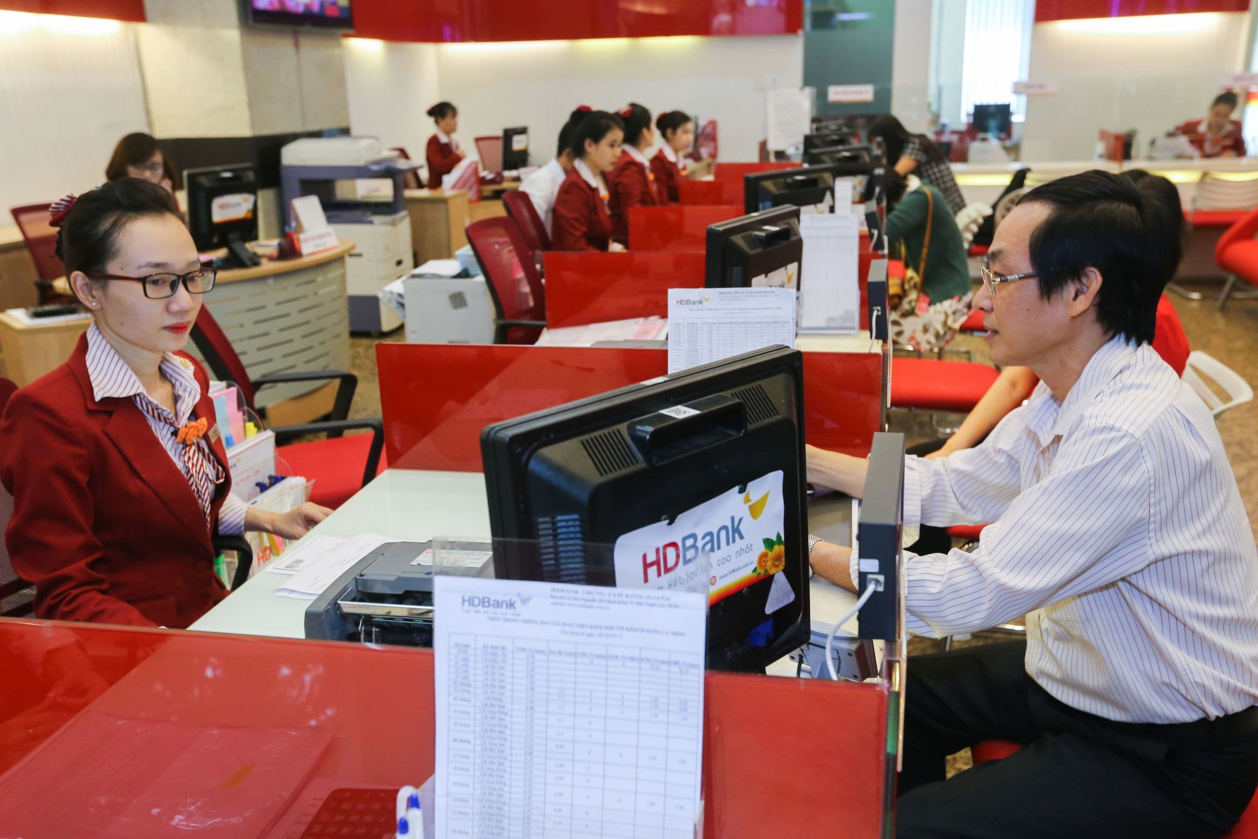 HDBank lọt top 200 ngân hàng hàng đầu khu vực châu Á-Thái Bình Dương