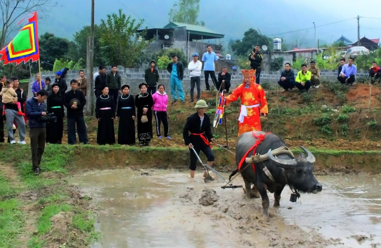 Nét đẹp Lễ hội Lồng Tồng ở ATK Định Hóa