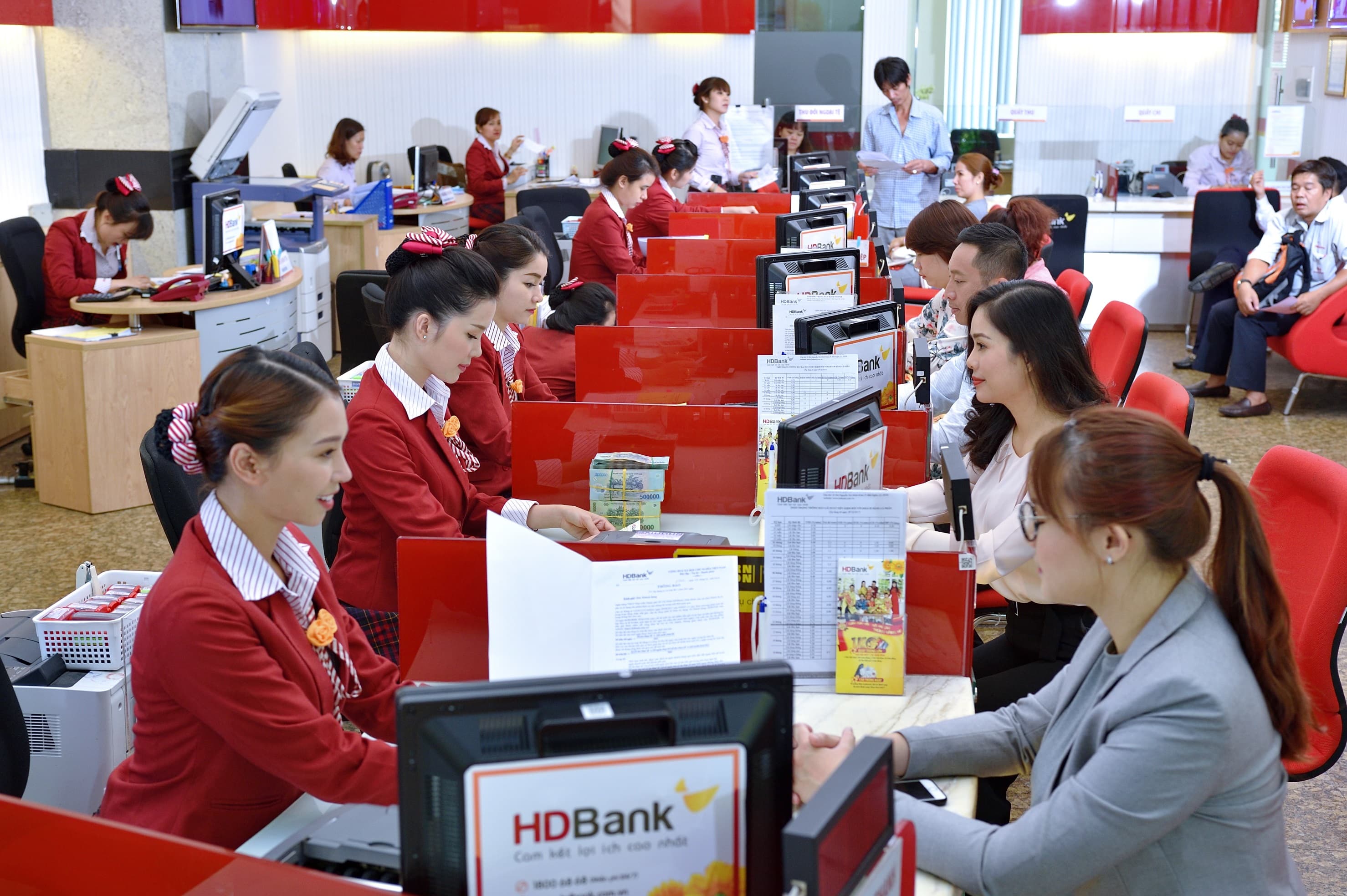 HDBank tặng 0,8% lãi suất tiền gửi trong 3 ngày vàng