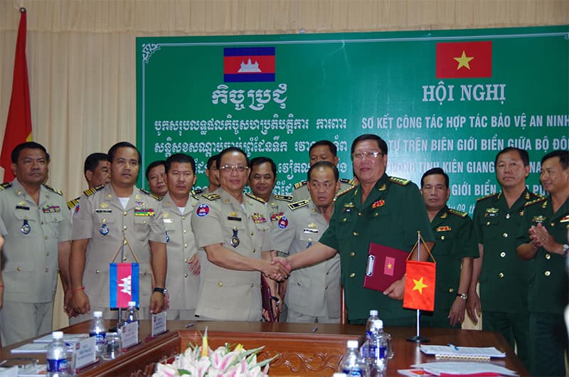 Xây dựng biên giới hòa bình, hữu nghị