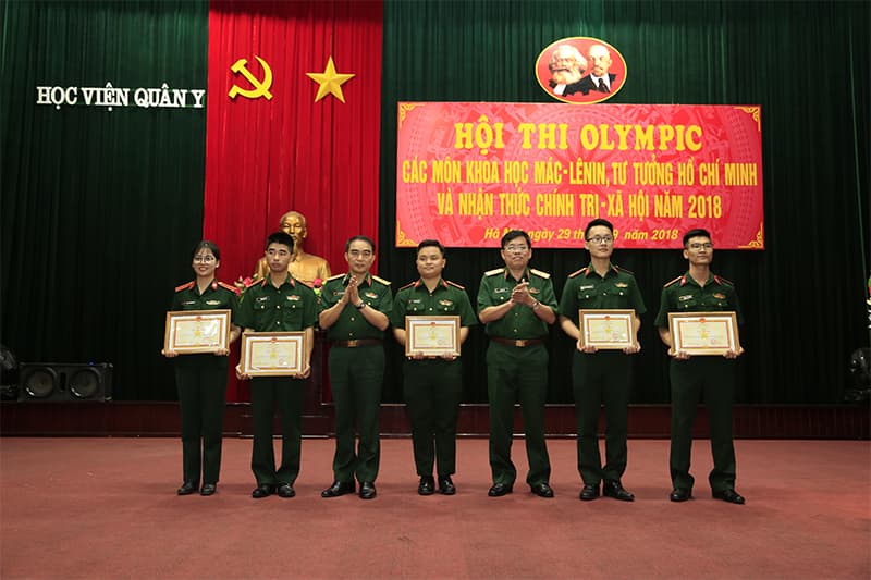 Không ngừng đổi mới cách dạy - học lý luận chính trị