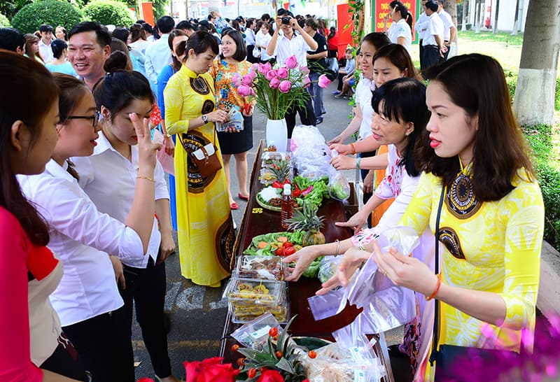 Tổng công ty 28 họp mặt kỷ niệm Ngày Quốc tế Phụ nữ