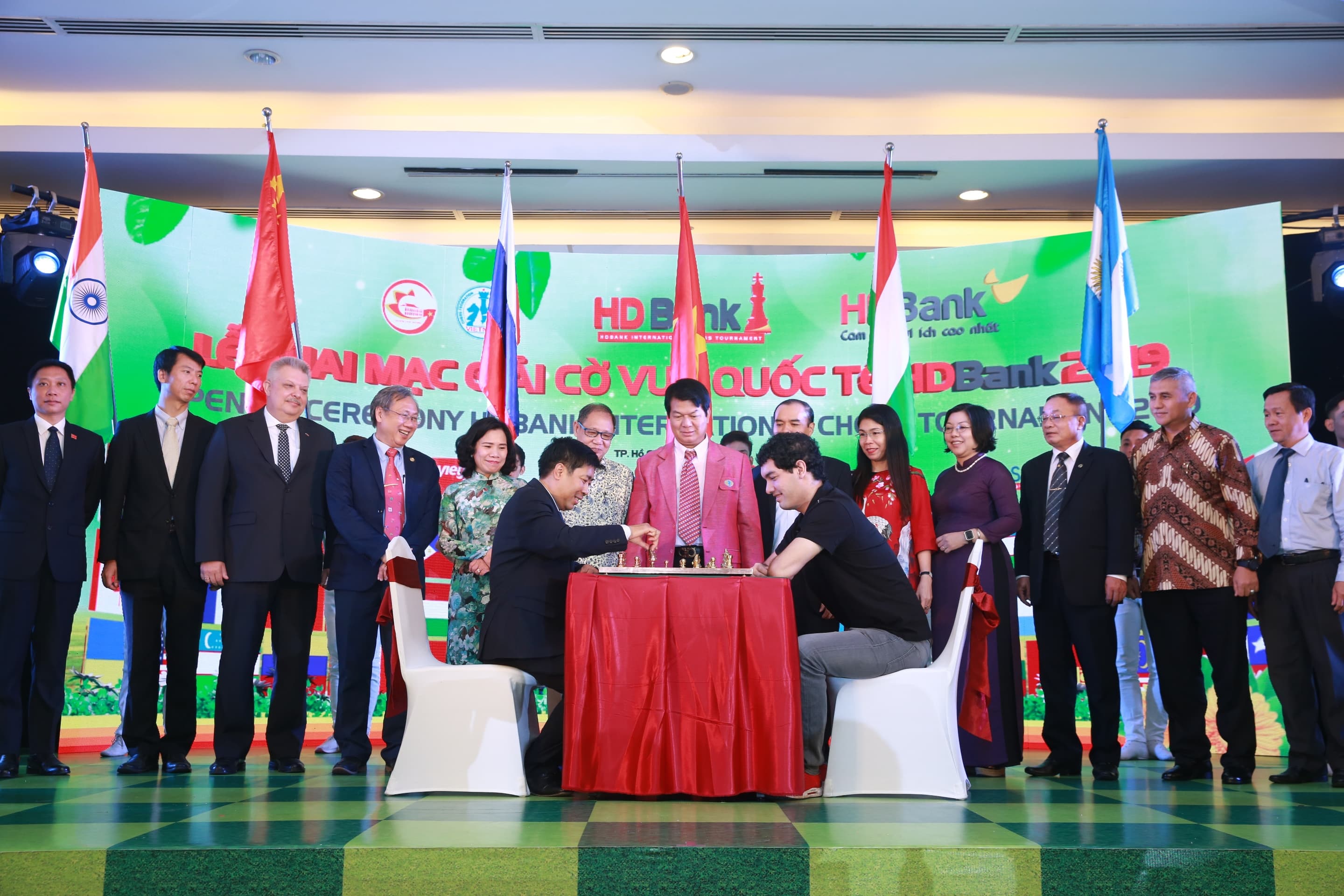 Khởi tranh Giải Cờ vua quốc tế HDBank năm 2019