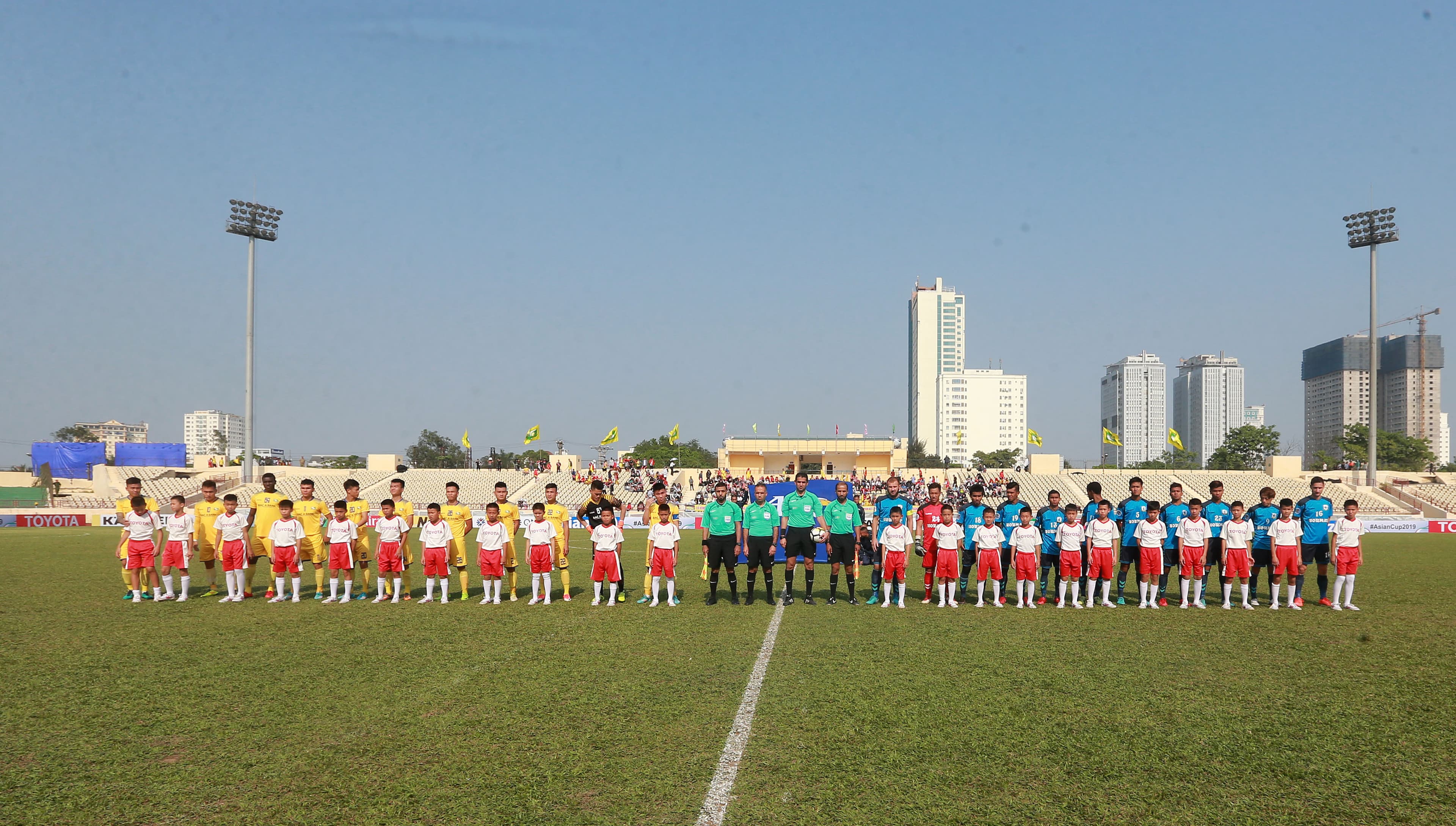 Việt Nam có hai câu lạc bộ tham dự giải AFC Cup 2019