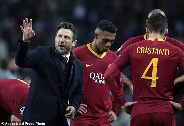 HLV Di Francesco bị AS Roma sa thải