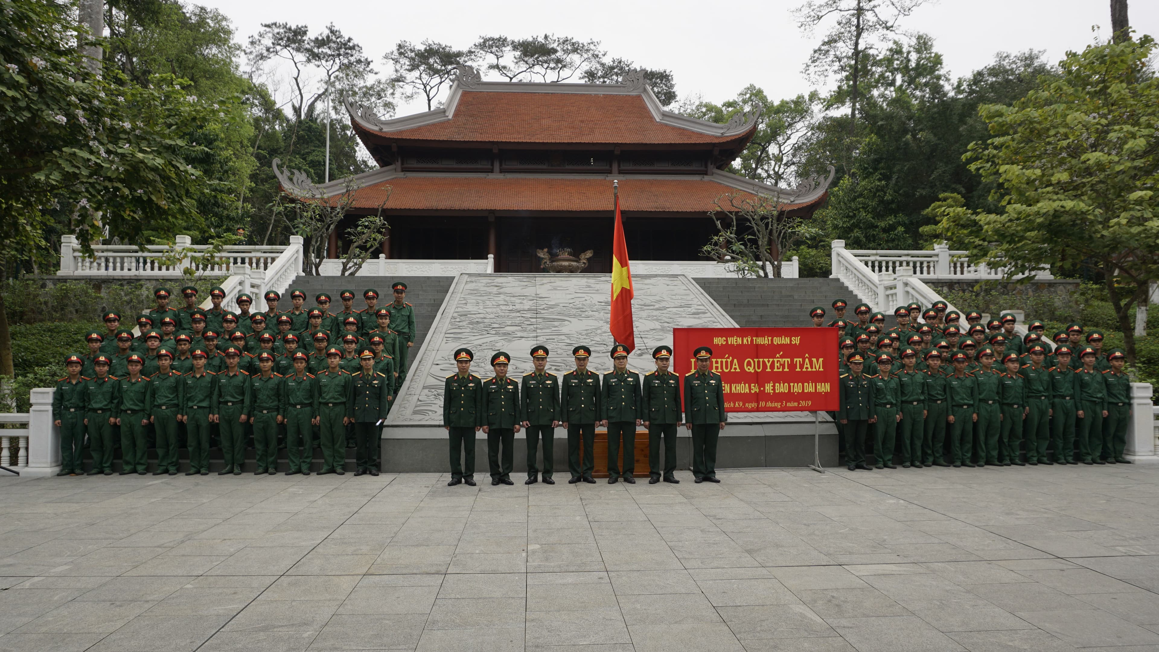 Học viện Kỹ thuật quân sự tổ chức Lễ hứa quyết tâm với Bác