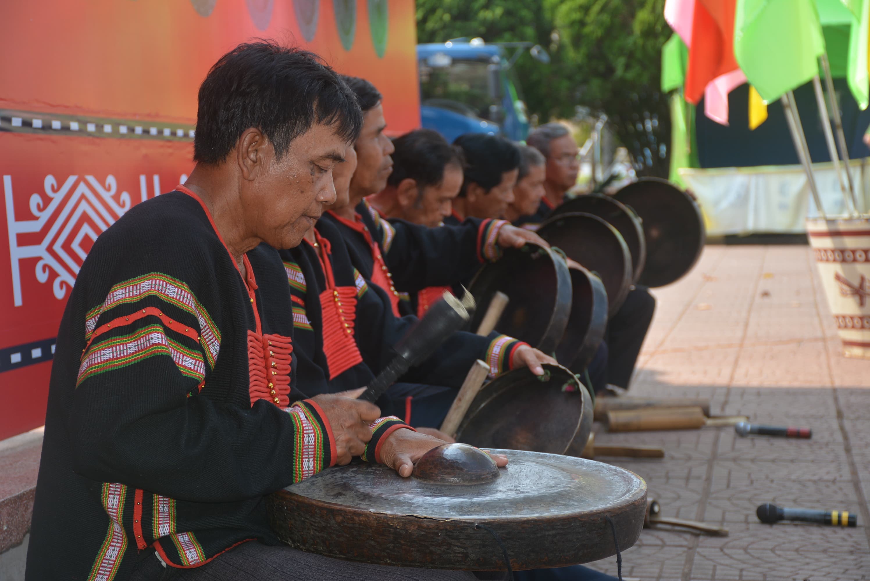 Khai mạc trình diễn đúc cồng chiêng Ê Đê