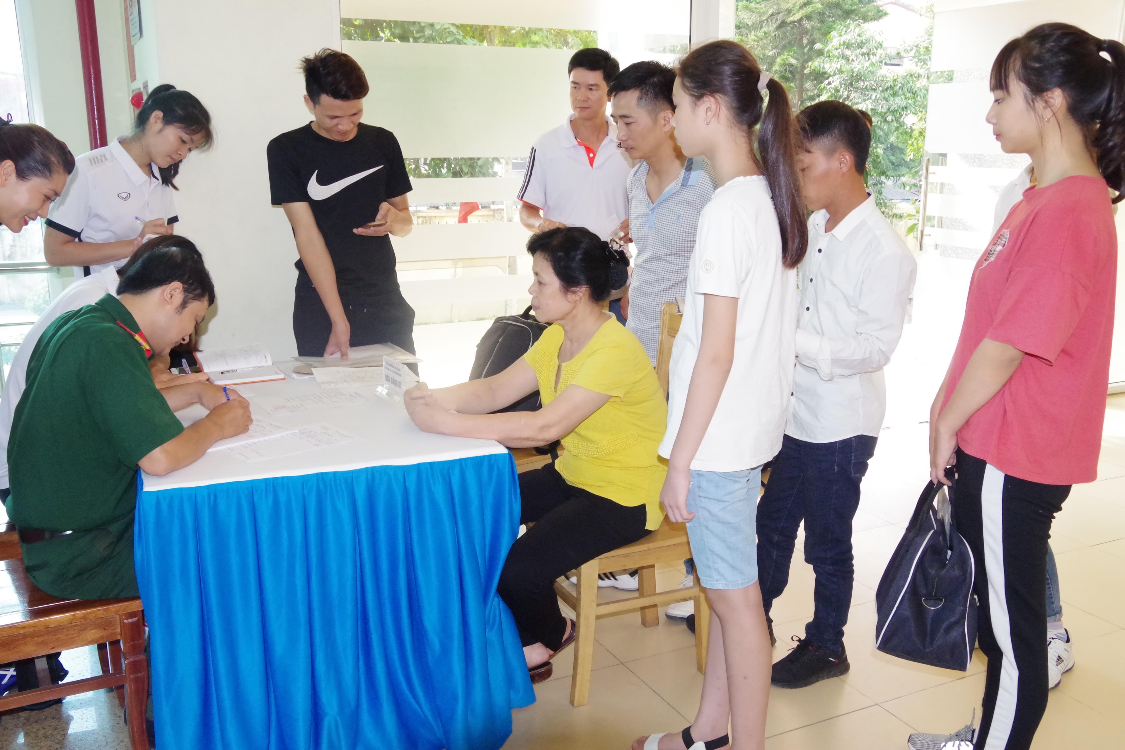 Vun đắp những "chồi xanh"