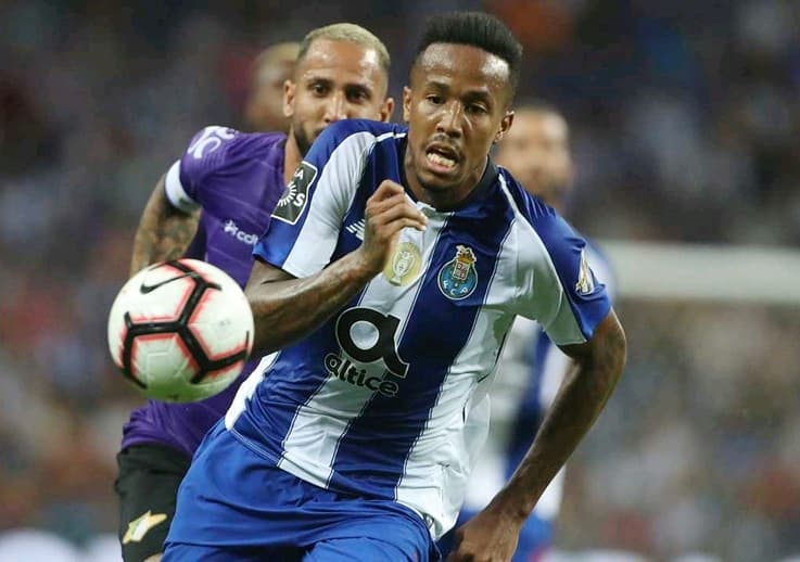 HLV Zidane bắt đầu công cuộc "tái thiết" Real