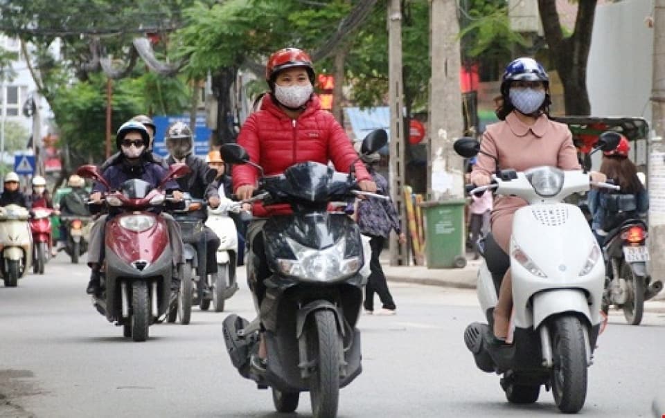 Bắc Bộ trời rét, Trung Bộ đề phòng lốc, sét