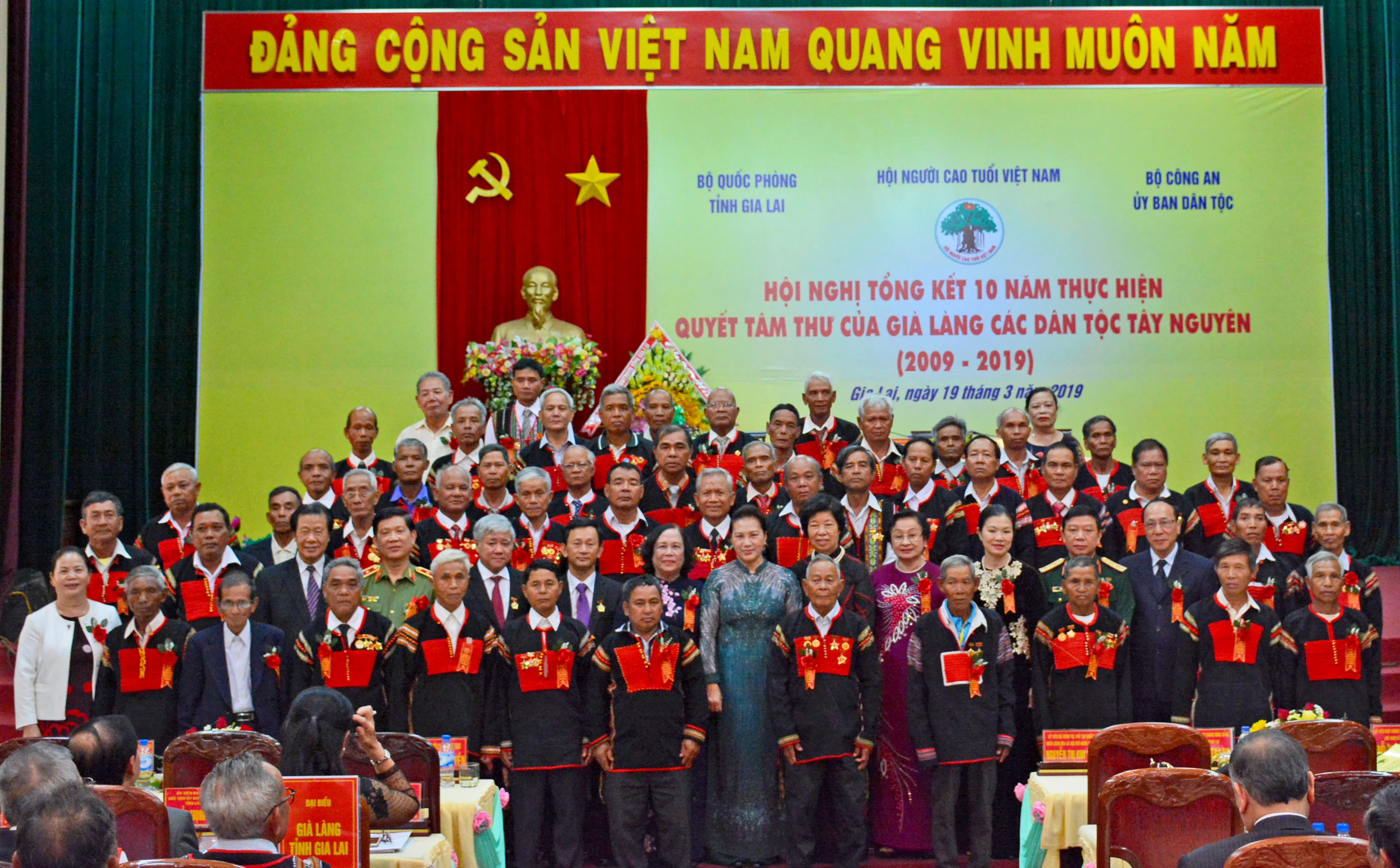 Tổng kết 10 năm thực hiện Quyết tâm thư của già làng các dân tộc khu vực Tây Nguyên